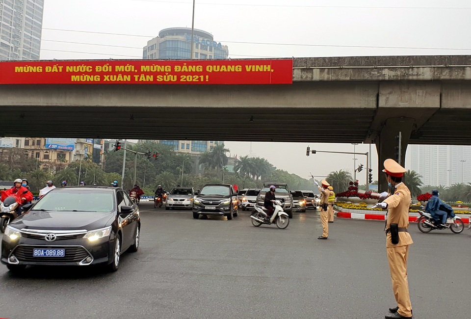 Cục Cảnh sát giao thông thành lập 6 tổ công tác đặc biệt - 1 Cục Cảnh sát giao thông thành lập 6 tổ công tác đặc biệt - 1