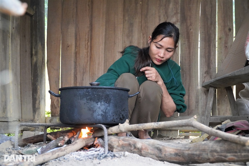 Bất lực nhìn chồng sống trong cảnh tàn phế vì mưu sinh, vợ nghèo cầu cứu - 3 Bất lực nhìn chồng sống trong cảnh tàn phế vì mưu sinh, vợ nghèo cầu cứu - 3