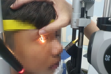 Mở máy lạnh 24/24h tránh nóng, hàng nghìn người vào viện cầu cứu vì khô mắt