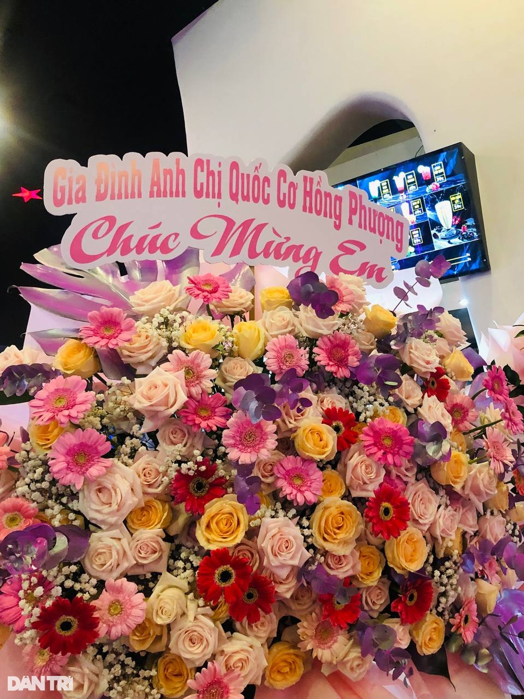 O Sen Ngọc Mai bật khóc khi trở lại - 2 O Sen Ngọc Mai bật khóc khi trở lại - 2