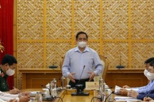 Thủ tướng: Một mình Bắc Giang không thể chống đỡ được dịch bệnh!