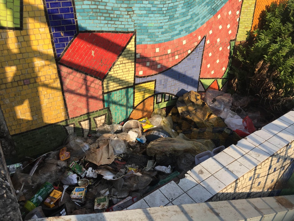 Nỗi buồn “Con đường gốm sứ” - 8 Nỗi buồn “Con đường gốm sứ” - 8