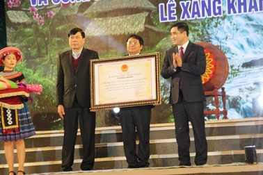 Công bố và trao tặng bằng công nhận di sản cấp quốc gia lễ Xăng Khan