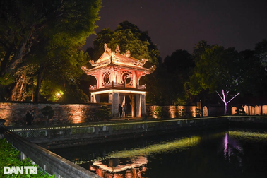 Trải nghiệm đêm Văn Miếu - Quốc Tử Giám mới lạ và độc đáo