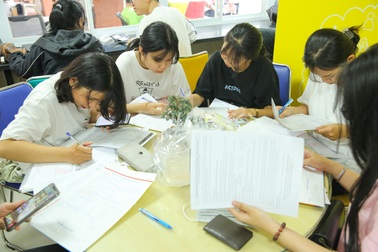 ĐH Công nghệ, ĐH Kinh tế - Tài chính TPHCM công bố điểm chuẩn xét học bạ