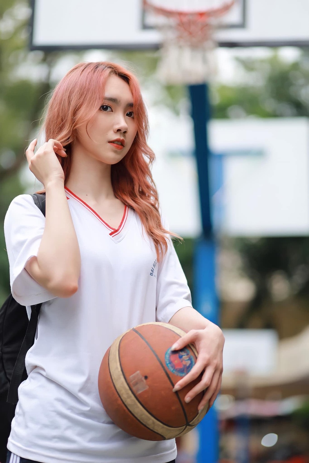 Nữ sinh Hà thành có số đo cực chuẩn, từng giành Huy chương Vàng bóng rổ - 1 Nữ sinh Hà thành có số đo cực chuẩn, từng giành Huy chương Vàng bóng rổ - 1