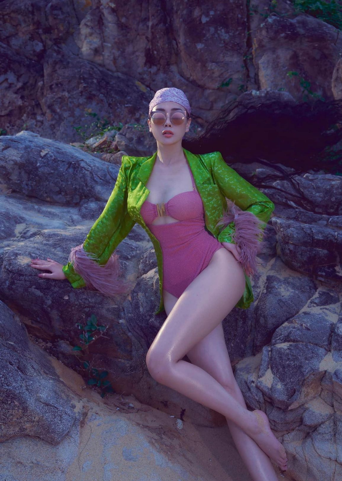 Phương Oanh Hương vị tình thân khoe body nóng bỏng - 5