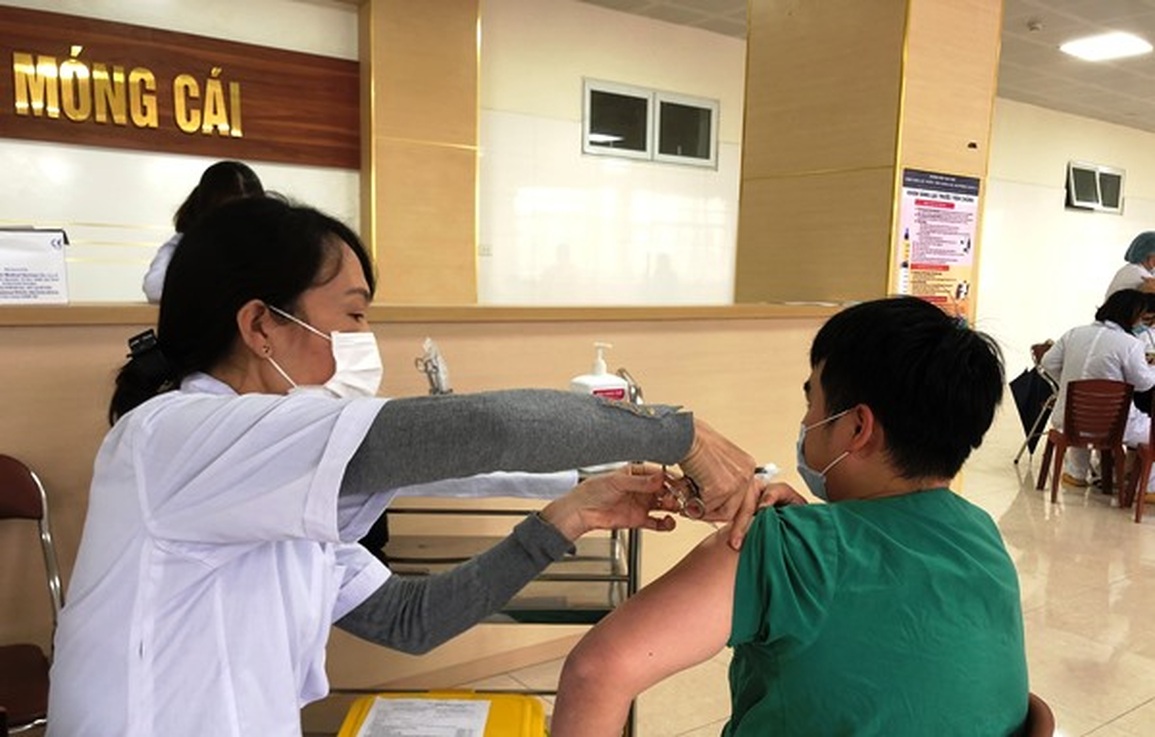 Quảng Ninh: Vượt đại dịch Covid-19, TP Móng Cái vươn lên với những con số ấn tượng - 4 Quảng Ninh: Vượt đại dịch Covid-19, TP Móng Cái vươn lên với những con số ấn tượng - 4