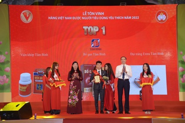 Bổ gan Tâm Bình nhận giải top 1 "Hàng Việt Nam được người tiêu dùng yêu thích 2022"