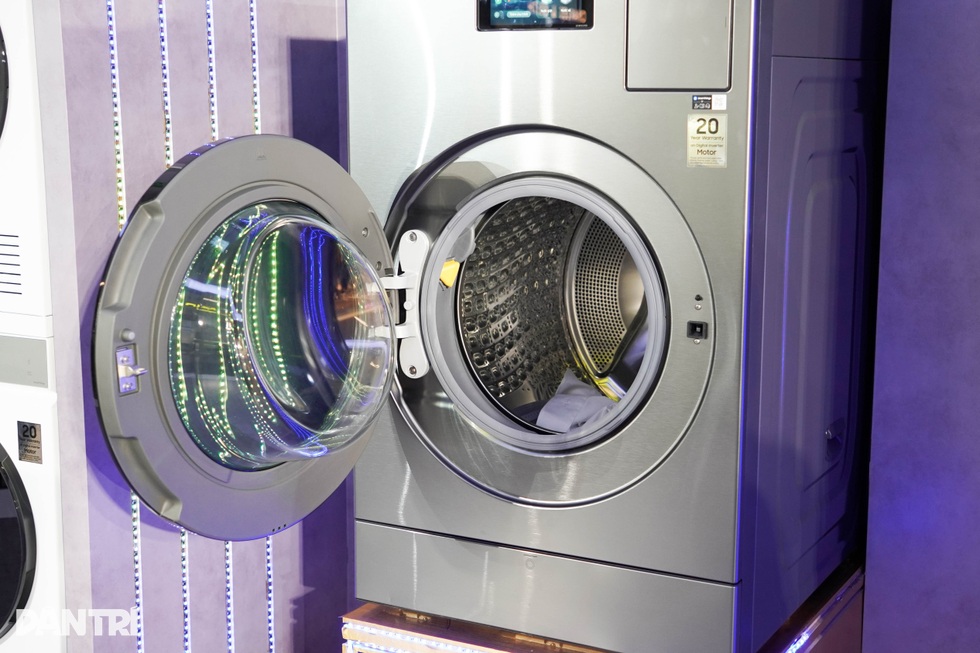 Khám phá máy giặt sấy hai trong một Samsung Bespoke AI Heatpump - 4