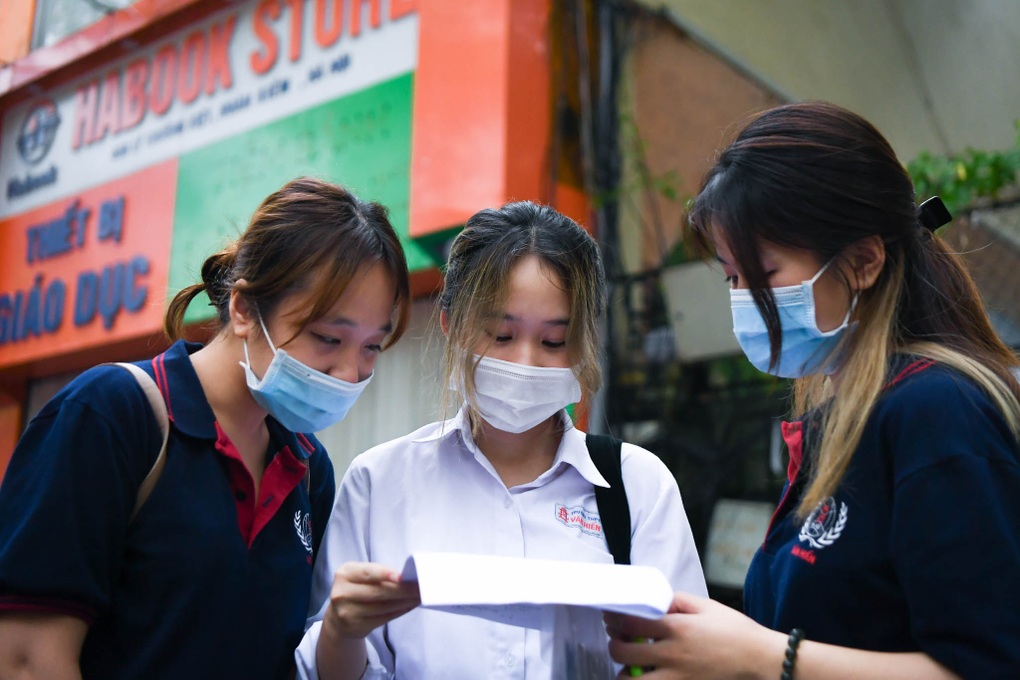 Thi tốt nghiệp THPT 2023: Dự kiến tuần này công bố đề minh họa - 1 Thi tốt nghiệp THPT 2023: Dự kiến tuần này công bố đề minh họa - 1