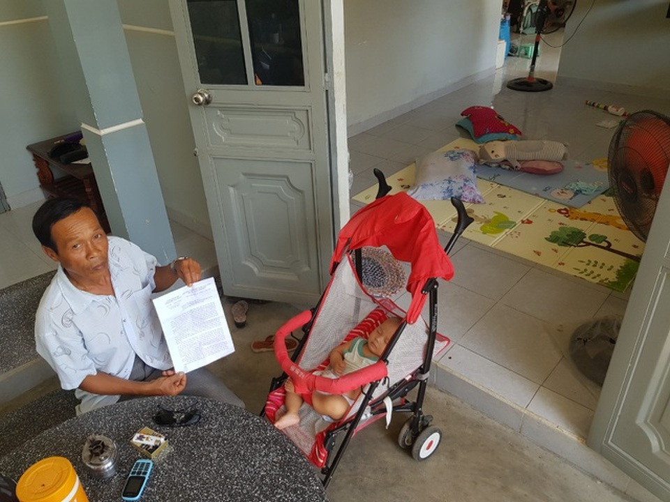 Vụ thải mùi sơn “bức tử” dân: Sở TN-MT đề xuất 2 phương án xử lý - 2 Vụ thải mùi sơn “bức tử” dân: Sở TN-MT đề xuất 2 phương án xử lý - 2