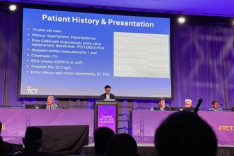Bác sĩ Việt trình bày ca can thiệp tim mạch phức tạp tại hội nghị hàng đầu thế giới