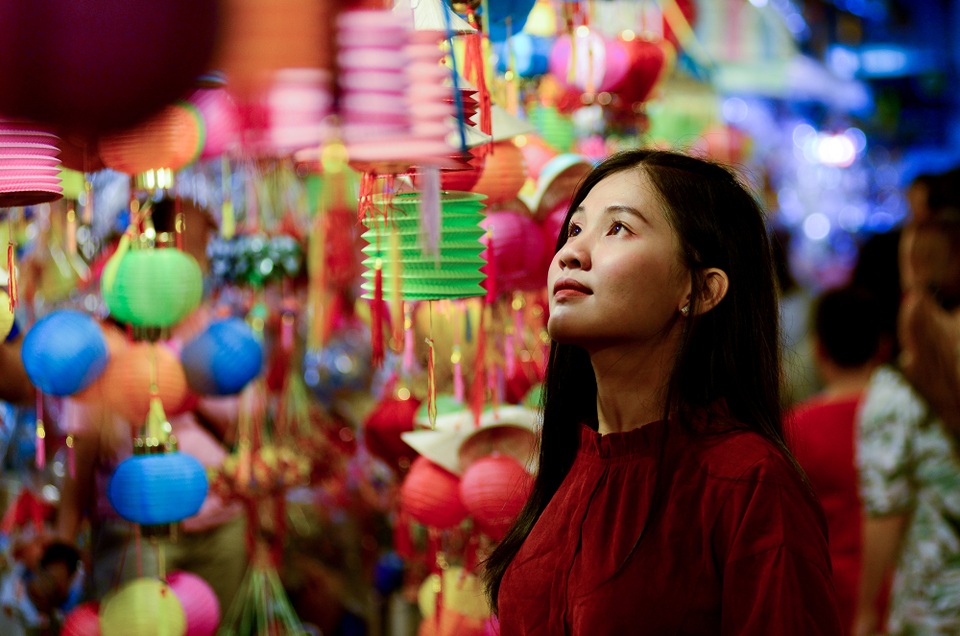 Phố lồng đèn.jpg Phố lồng đèn.jpg
