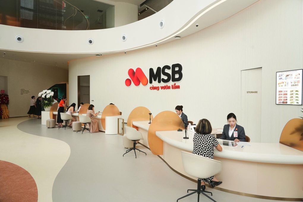 MSB khai trương hội sở chính và sở giao dịch mới, chào mừng 35 năm thành lập - 5 MSB khai trương hội sở chính và sở giao dịch mới, chào mừng 35 năm thành lập - 5