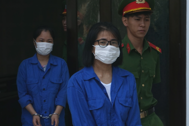 Vụ tham ô ở CDC Đà Nẵng: Giấu hơn 7.500 kit trong tủ quần áo phòng vệ sinh