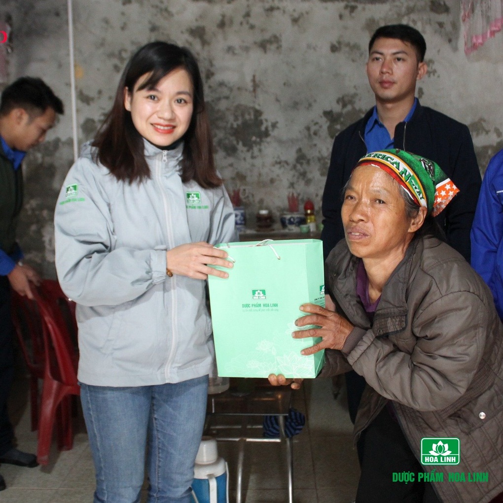 17 năm thuốc ho bổ phế Bảo Thanh chia sẻ yêu thương vì cộng đồng - 4 17 năm thuốc ho bổ phế Bảo Thanh chia sẻ yêu thương vì cộng đồng - 4