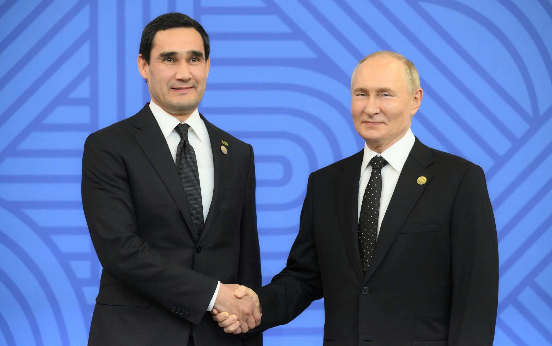 Tổng thống Nga Putin đón lãnh đạo cấp cao các nước dự Hội nghị BRICS - 9 Tổng thống Nga Putin đón lãnh đạo cấp cao các nước dự Hội nghị BRICS - 9