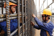 Có bắt buộc doanh nghiệp trả phí điều trị khi người lao động bị tai nạn?