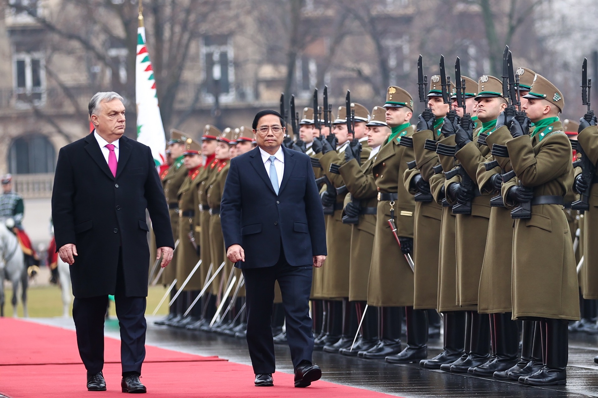 Lễ đón chính thức Thủ tướng Phạm Minh Chính tại Hungary - 8 Lễ đón chính thức Thủ tướng Phạm Minh Chính tại Hungary - 8