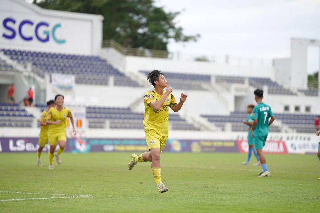Đánh bại U17 Nam Định, U17 Hà Nội vô địch giải bóng đá U17 quốc gia 2025 - 1 Đánh bại U17 Nam Định, U17 Hà Nội vô địch giải bóng đá U17 quốc gia 2025 - 1