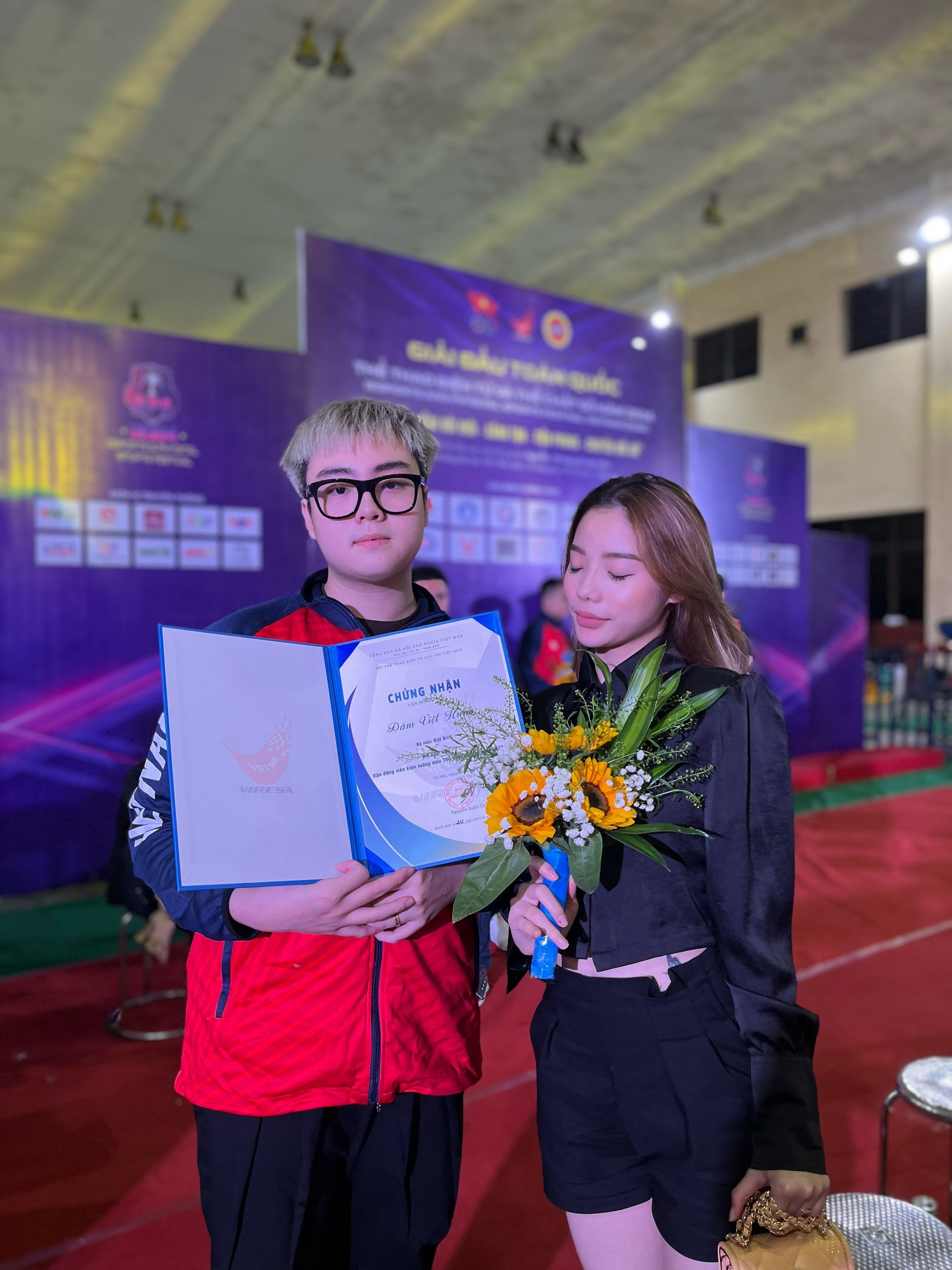 Hot girl dancesport Minh Ánh kể chuyện lấy chồng ở tuổi 20 - 3 Hot girl dancesport Minh Ánh kể chuyện lấy chồng ở tuổi 20 - 3