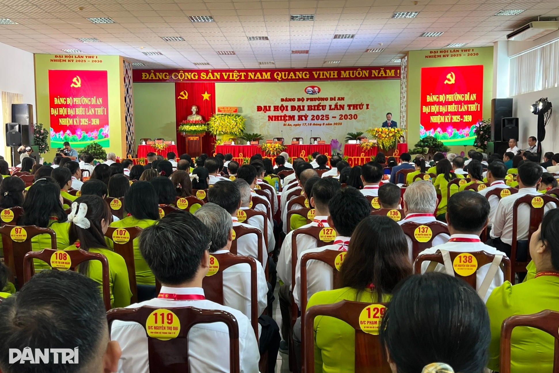 Ông Võ Văn Hồng làm Bí thư phường đông dân nhất TPHCM - 9