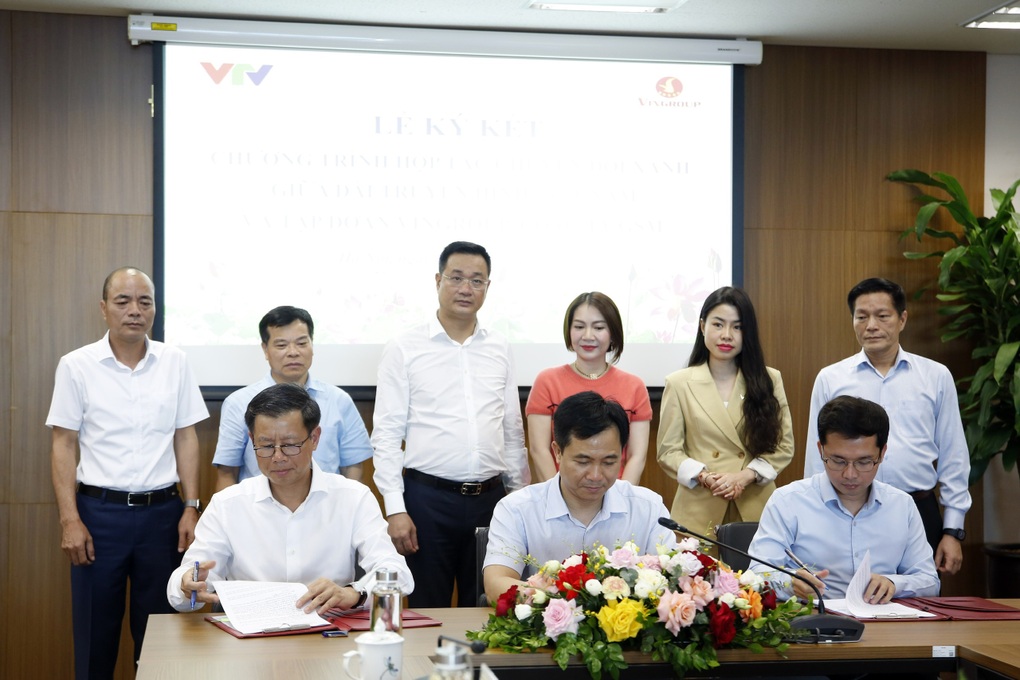 Đài truyền hình Việt Nam và Tập đoàn Vingroup hợp tác thúc đẩy chuyển đổi xanh - 1 Đài truyền hình Việt Nam và Tập đoàn Vingroup hợp tác thúc đẩy chuyển đổi xanh - 1