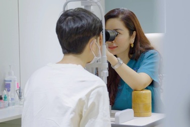 Tỷ lệ cận thị ở trẻ em Việt ngày càng tăng