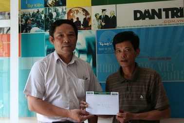 Quà nhân ái đến với cậu bé có trái tim bên phải 