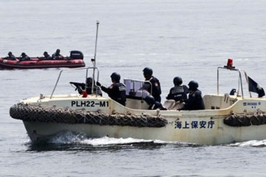 Đối phó những thách thức an ninh mới