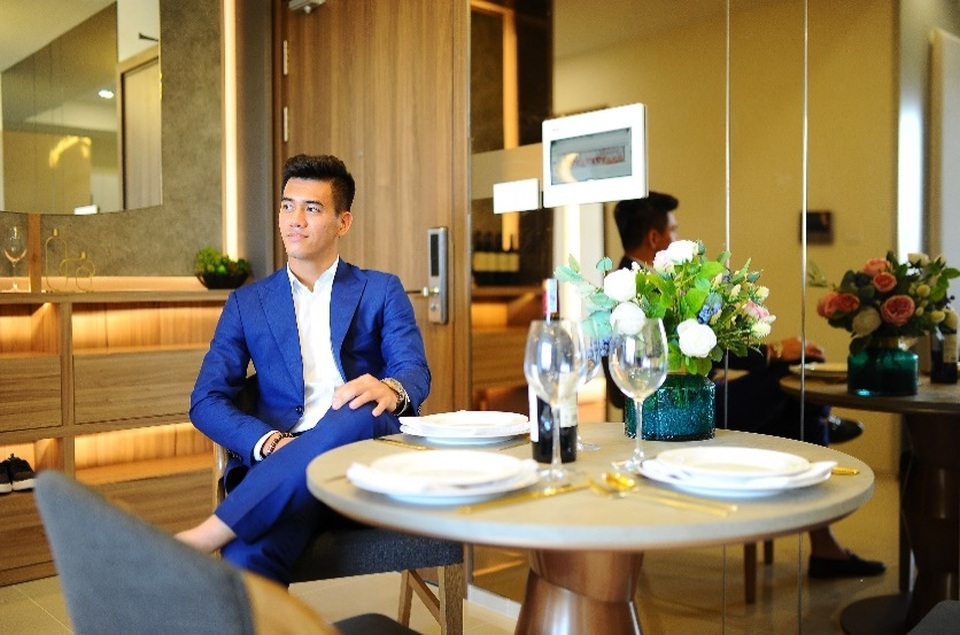 Tiến Linh hé lộ tổ ấm tương lai - 8 Tiến Linh hé lộ tổ ấm tương lai - 8