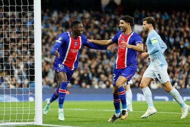 PSG thắng tưng bừng trước Man City ngay tại Etihad