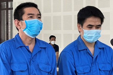 Bị phạt 3 năm tù vì chở người Trung Quốc nhập cảnh trái phép