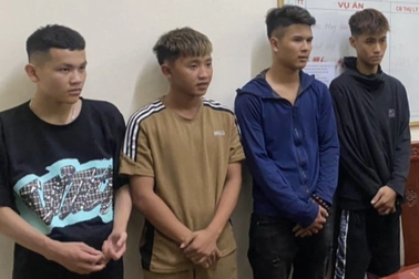 Giả danh tổ công tác đặc biệt, dừng xe yêu cầu nộp phạt