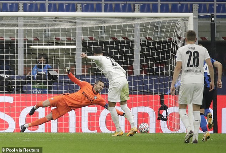 Real Madrid tìm vé đi tiếp, Inter Milan vào thế đường cùng - 2 Real Madrid tìm vé đi tiếp, Inter Milan vào thế đường cùng - 2