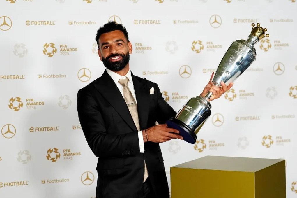 Mohamed Salah đi vào lịch sử Premier League, nhận danh hiệu danh giá - 1 Mohamed Salah đi vào lịch sử Premier League, nhận danh hiệu danh giá - 1
