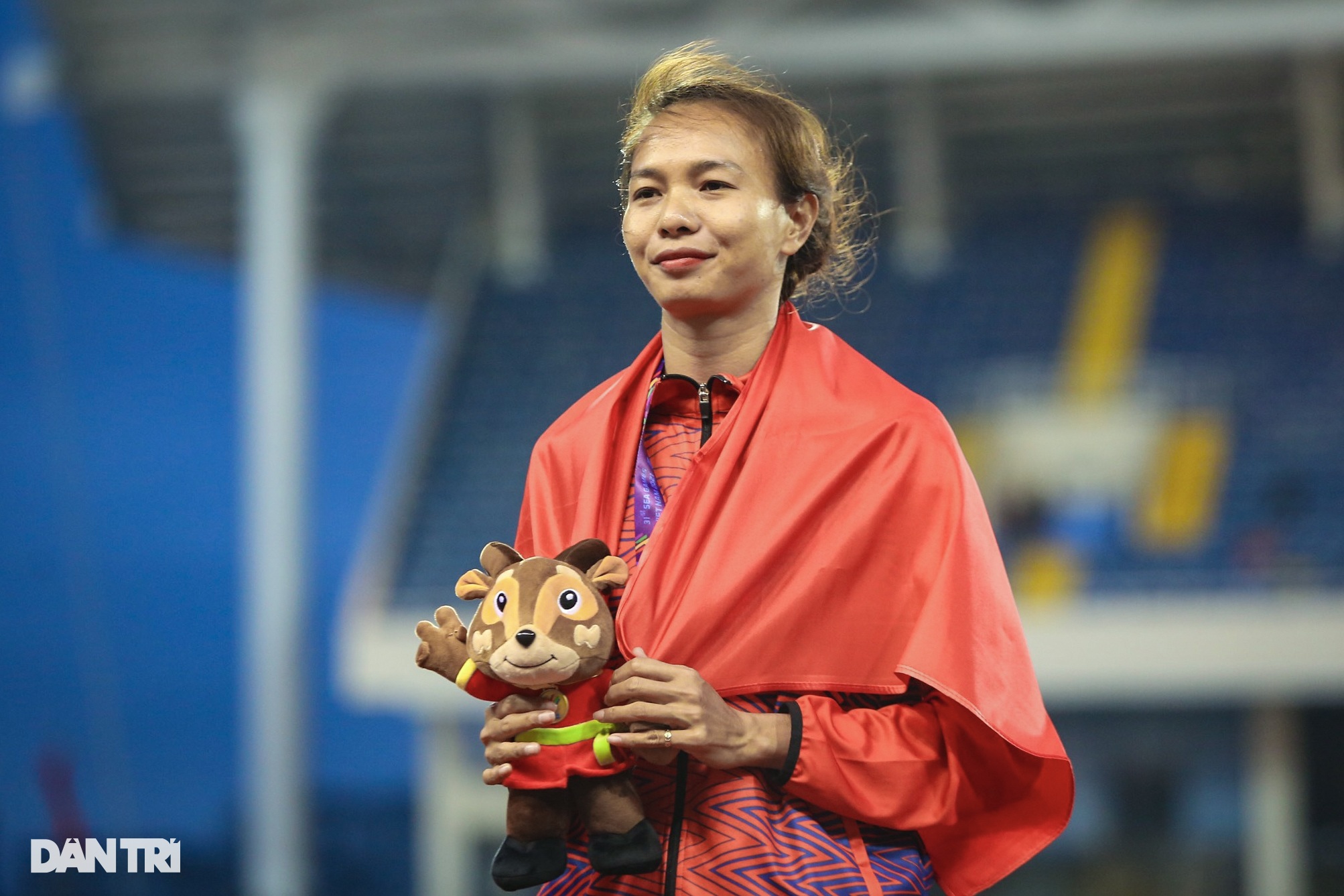Ốc tiêu Nguyễn Thị Oanh rạng rỡ trong ngày Vàng của điền kinh Việt Nam - 19 Ốc tiêu Nguyễn Thị Oanh rạng rỡ trong ngày Vàng của điền kinh Việt Nam - 19