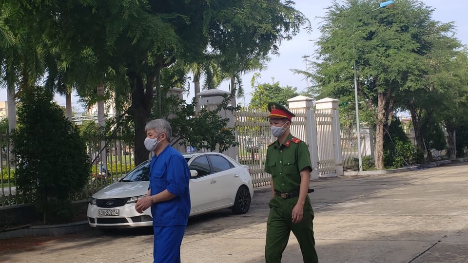 Mua dâm người dưới 18 tuổi, một người Hàn Quốc lãnh án - 1 Mua dâm người dưới 18 tuổi, một người Hàn Quốc lãnh án - 1