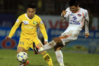 Hàng thủ mắc lỗi, XM Xuân Thành Sài Gòn thua đau Đồng Nai