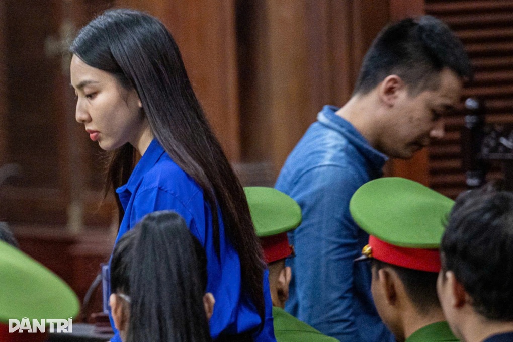 Hoa hậu Thùy Tiên, Quang Linh Vlogs, Hằng Du Mục lĩnh 2 năm tù - 5