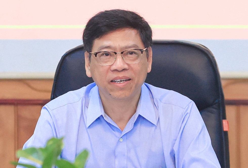 Những nút thắt cần tháo gỡ để phát triển giao thông thủy ở TPHCM - 4 Những nút thắt cần tháo gỡ để phát triển giao thông thủy ở TPHCM - 4