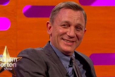 Daniel Craig lịch lãm trên truyền hình