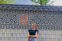 Phát hiện bức tường Hàn Quốc "thần thánh" giữa lòng Hà Nội