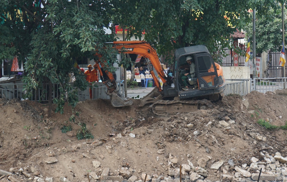 Cận cảnh công trình tách nước thải khỏi sông Tô Lịch - 3 Cận cảnh công trình tách nước thải khỏi sông Tô Lịch - 3