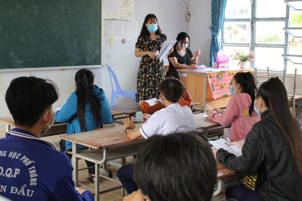 Kết nối xuyên suốt nắm tình hình sức khỏe học sinh nghỉ hè vì dịch Covid-19 - 1 Kết nối xuyên suốt nắm tình hình sức khỏe học sinh nghỉ hè vì dịch Covid-19 - 1