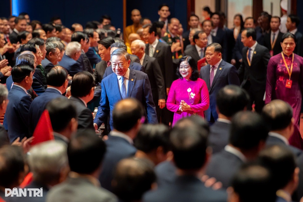 Tổng Bí thư, Chủ tịch nước: “Không được xa dân và chỉ làm việc qua báo cáo” - 4