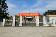 Công an vào cuộc vụ hiệu trưởng "rút ruột" tiền ngân sách ở Ninh Bình