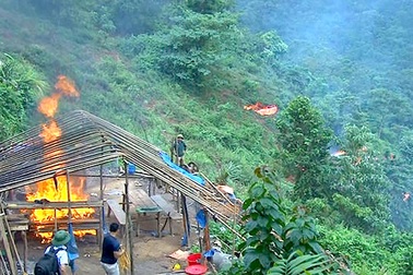 Đốt lán trại, truy quét “vàng tặc” ở khu vực lòng hồ