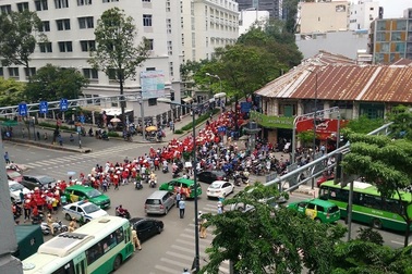 Chủ tịch quận 5 xin lỗi tiểu thương chợ An Đông